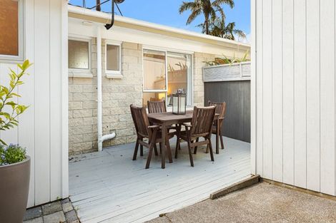 Photo of property in 67 Brigantine Drive, Beach Haven, Auckland, 0626