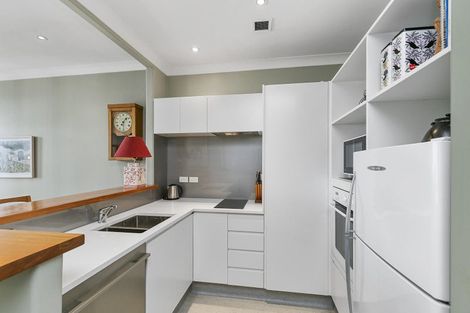 Photo of property in Kelvin House, 7d/16 The Terrace, Wellington Central, Wellington, 6011