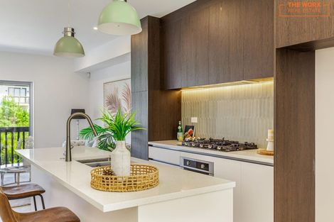 Photo of property in 37 Lawson Creek Street, Massey, Auckland, 0614