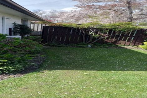 Photo of property in 1/23 Dovedale Avenue, Ilam, Christchurch, 8041