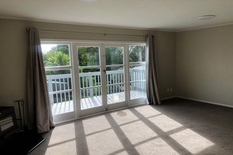 Photo of property in 117 Manuka Road, Bayview, Auckland, 0629