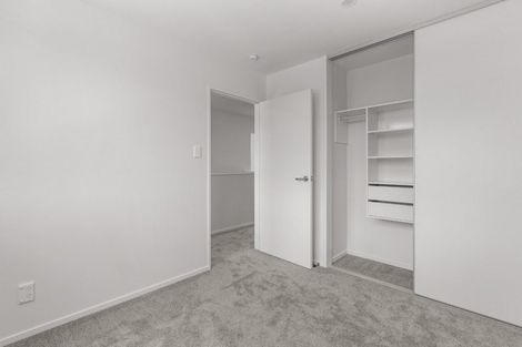 Photo of property in 4 Roberts Road, Matakatia, Whangaparaoa, 0930