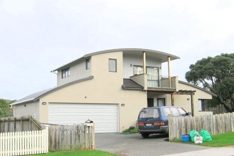 Photo of property in 58 Rosario Crescent, Red Beach, 0932