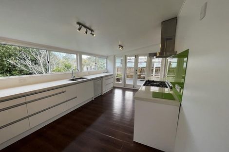 Photo of property in 55 Kamara Road, Glen Eden, Auckland, 0602