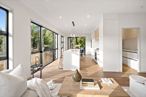 Photo of property in 26b Gulf Harbour Drive, Gulf Harbour, Whangaparaoa, 0930