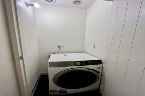 Photo of property in 17/26 Springvale Drive, Fairview Heights, Auckland, 0632