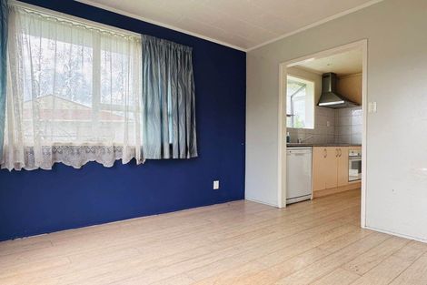 Photo of property in 187 Henderson Valley Road, Henderson, Auckland, 0612