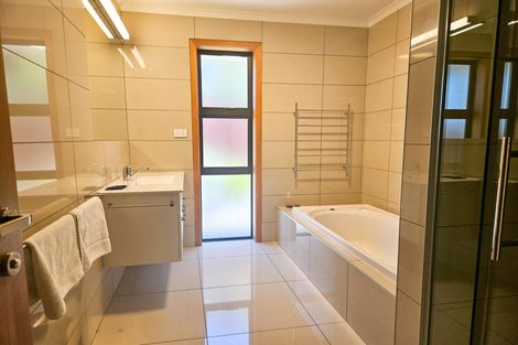 Photo of property in 2 Walter Black Place, Lake Tekapo, 7999