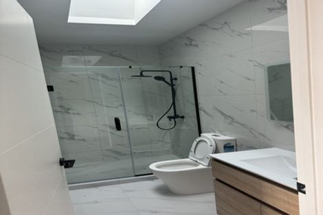 Photo of property in 37 Horokaka Street, Massey, 0614