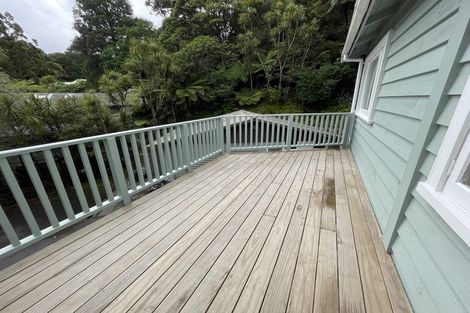 Photo of property in 75 Park Road, Titirangi, Auckland, 0604