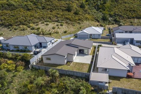 Photo of property in 79 Staithes Drive North, Whitby, Porirua, 5024