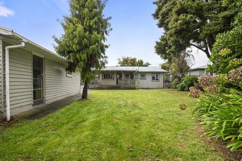 Photo of property in 22 Waterloo Crescent, Hokowhitu, Palmerston North, 4410