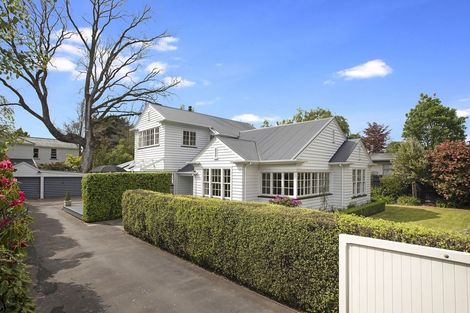 Photo of property in 108 Clyde Road, Ilam, Christchurch, 8041