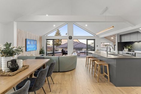 Photo of property in 56b Marine Parade, Mount Maunganui, 3116