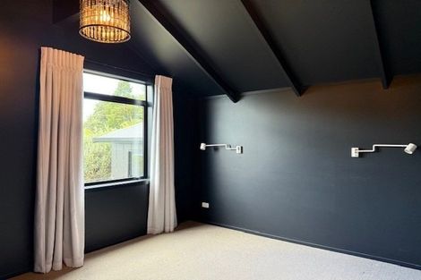 Photo of property in 2 Keam Way, Welcome Bay, Tauranga, 3112