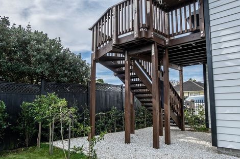 Photo of property in 1/90 Gloria Avenue, Te Atatu Peninsula, Auckland, 0610