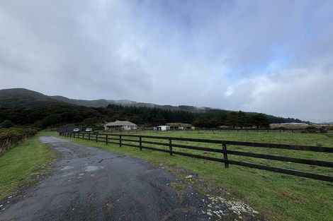 Photo of property in 112 Upper Fitzherbert Road, Wainuiomata, 5373