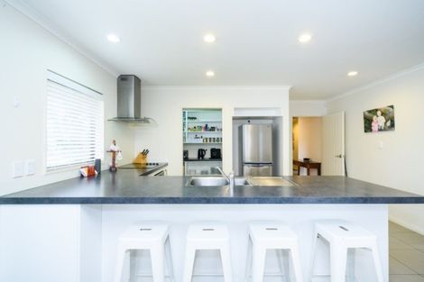 Photo of property in 2 Rose Place, Awapuni, Palmerston North, 4412