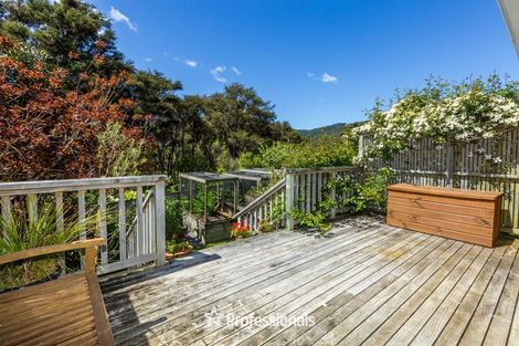 Photo of property in 37 Sunbrae Drive, Silverstream, Upper Hutt, 5019