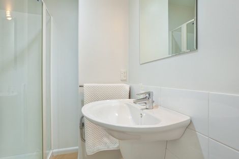Photo of property in 16 Adams Avenue, Mount Maunganui, 3116