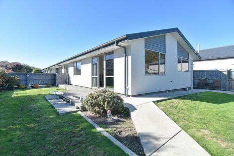 Photo of property in 2/62 Vivian Street, Burwood, Christchurch, 8083