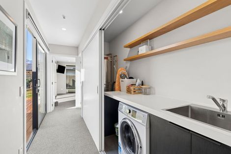 Photo of property in 16 Sentinel Drive, Lake Hawea, 9382