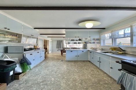 Photo of property in 2 Matuku Street, Heretaunga, Upper Hutt, 5018