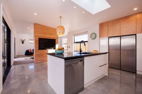 Photo of property in 6 Ambedkar Way, Pukekohe, 2120