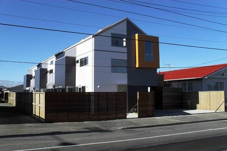 Photo of property in 105 Rongotai Road, Kilbirnie, Wellington, 6022