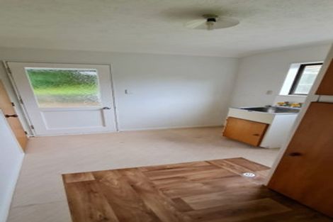 Photo of property in 6 Wingfield Place, Churton Park, Wellington, 6037