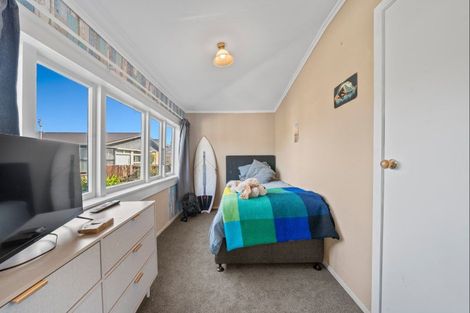 Photo of property in 14a Walsh Road, Westown, New Plymouth, 4310