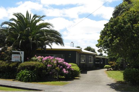 Photo of property in 11 Peel Street, Westport, 7825