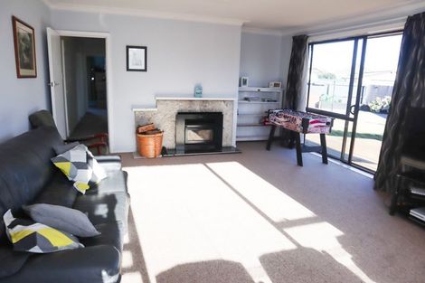 Photo of property in 3 Waitohi Street, Hornby, Christchurch, 8042