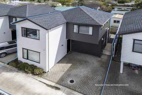 Photo of property in 54c Chilcott Road, Henderson, Auckland, 0612