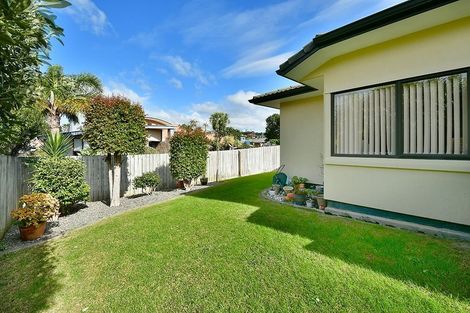 Photo of property in 40 Kensington Terrace, Gulf Harbour, Whangaparaoa, 0930