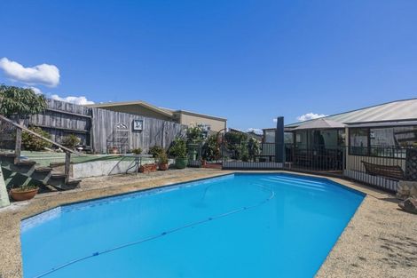 Photo of property in 12 Sutherland Road, Brookfield, Tauranga, 3110