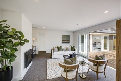 Photo of property in 37 Arataki Road, Havelock North, 4130