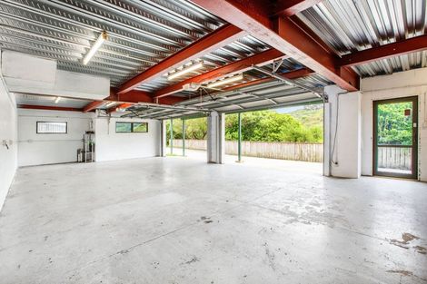 Photo of property in 25a Hiwi Crescent, Titahi Bay, Porirua, 5022