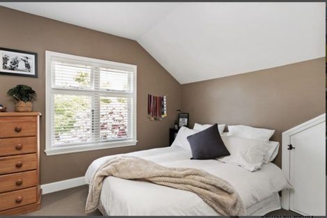 Photo of property in 40 Garden Road, Merivale, Christchurch, 8014
