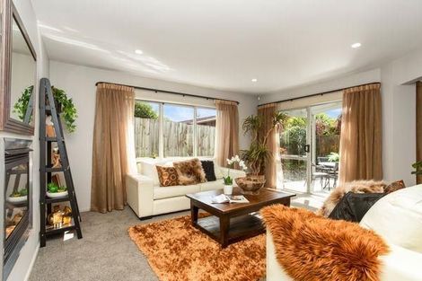 Photo of property in 109b Wellington Street, Howick, Auckland, 2014