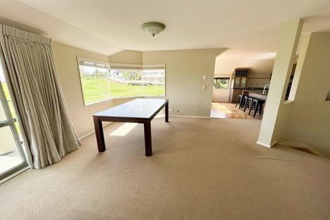 Photo of property in 60 Grammar School Road, Pakuranga, Auckland, 2010