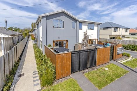 Photo of property in 2/48 Ward Street, Addington, Christchurch, 8024