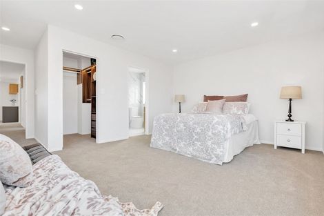 Photo of property in 5 Mata Road, Massey, Auckland, 0614