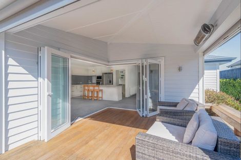 Photo of property in 2 Huka Heights Drive, Rangatira Park, Taupo, 3330