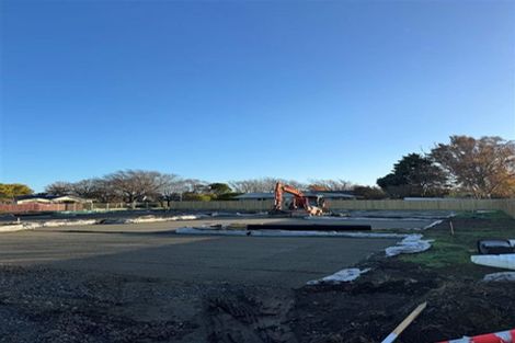 Photo of property in 2/25 Winters Road, Redwood, Christchurch, 8051