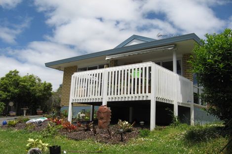 Photo of property in 18a The Glade South, Pukekohe, 2120