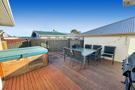 Photo of property in 635 Cashel Street, Linwood, Christchurch, 8011