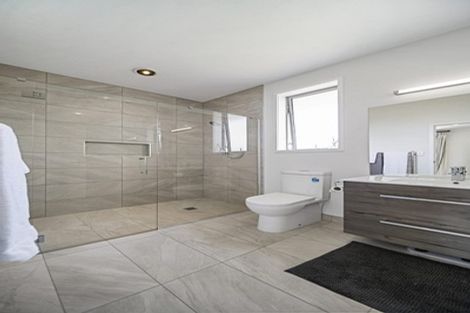 Photo of property in 57 Hayfield Way, Karaka, Papakura, 2113