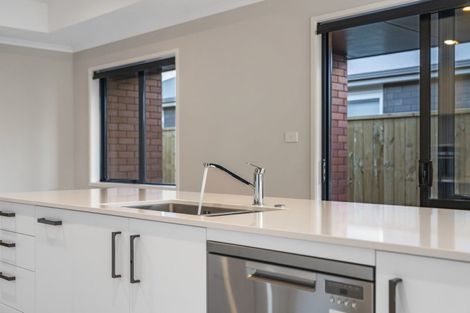 Photo of property in 4 Friesian Way, Papamoa, 3118