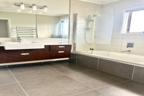 Photo of property in 27 Chequers Avenue, Chartwell, Hamilton, 3210